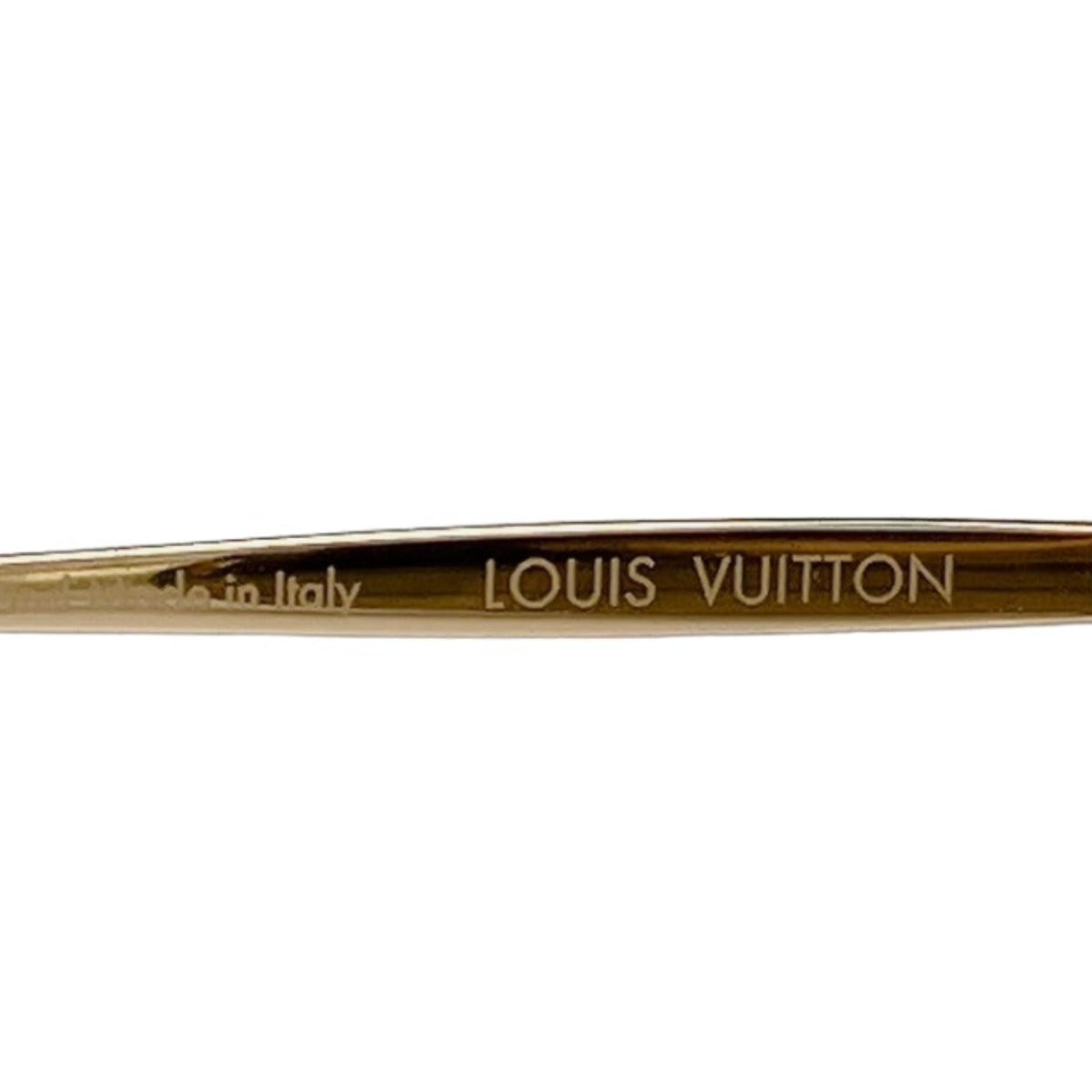 ルイヴィトン LOUIS VUITTON サングラス
サングラス 62□15 140 リリーストラス Z0543U ブラウン/ゴールド LV
【SS】
【中古】