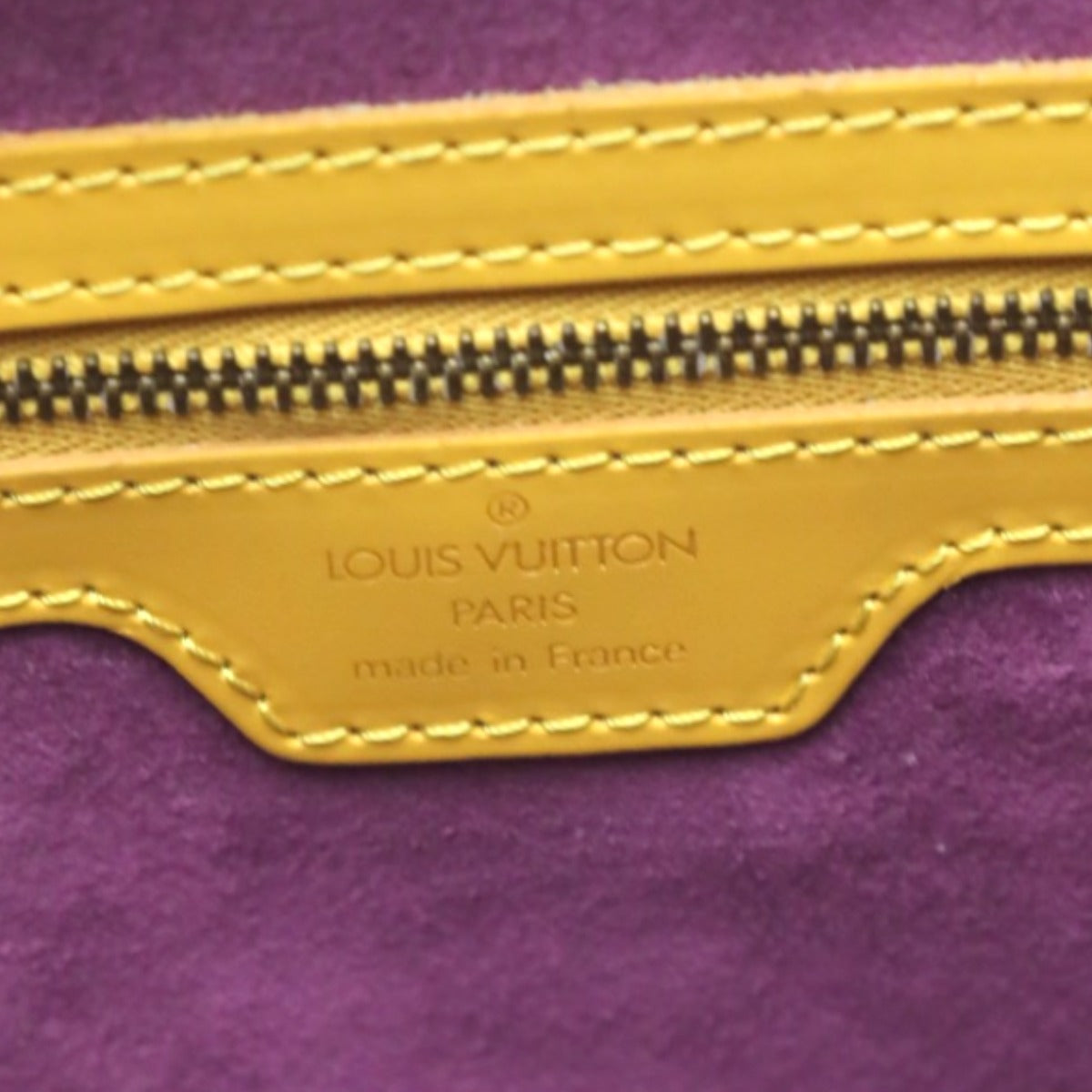 ルイヴィトン LOUIS VUITTON トートバッグ
トートバッグ エピ リュサック エピレザー M52289 タッシリイエロー LV
【SS】
【中古】