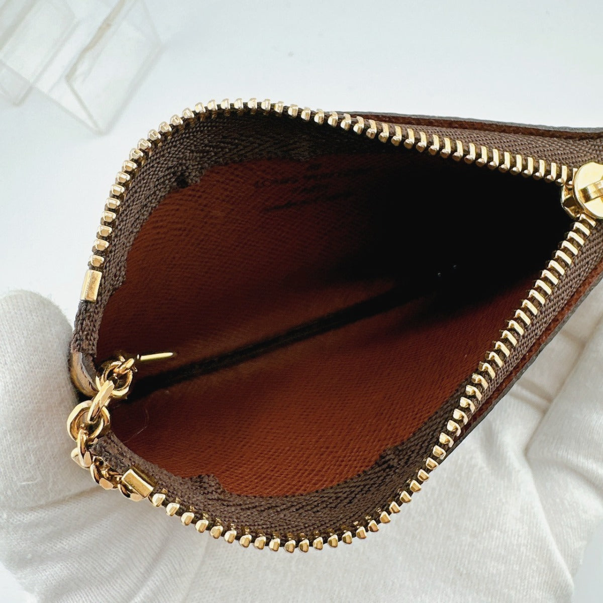 ルイヴィトン LOUIS VUITTON キーケース
小銭入れ兼用キーケース モノグラム ポシェット・クレ モノグラムキャンバス M62650 ブラウン LV
【中古】