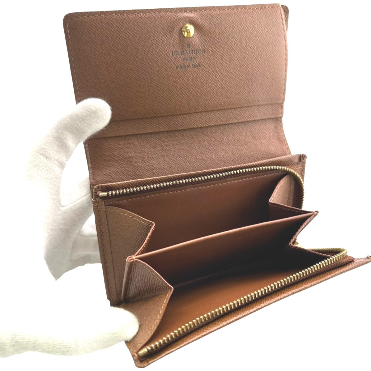 ルイヴィトン LOUIS VUITTON 二つ折り財布
L字ファスナー モノグラム ポルトモネビエ・トレゾール モノグラムキャンバス M61736 ブラウン LV
【SS】
【中古】