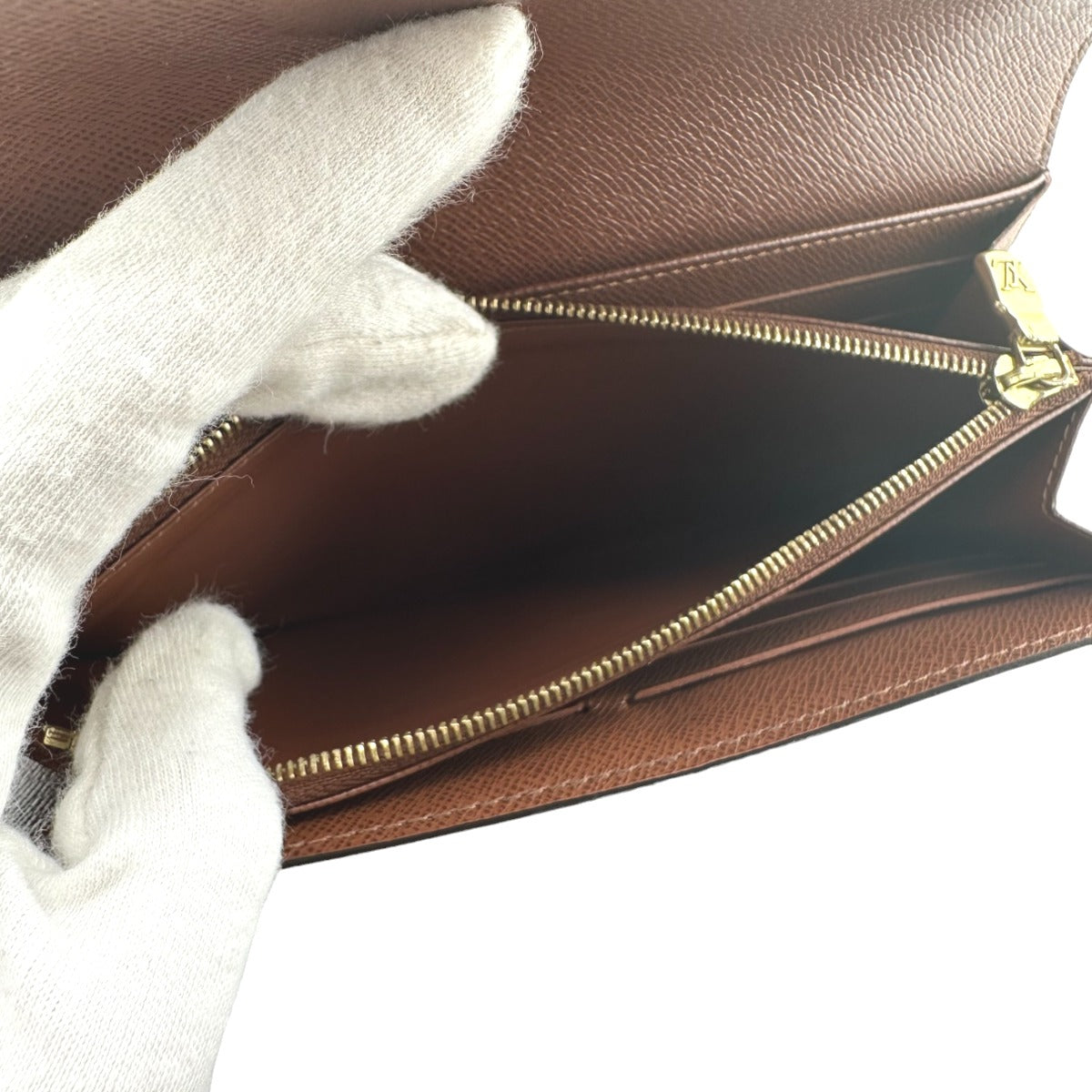 ルイヴィトン LOUIS VUITTON 長財布
財布 モノグラム ポルトフォイユ・サラ モノグラムキャンバス M60531 ブラウン LV
【SS】
【中古】