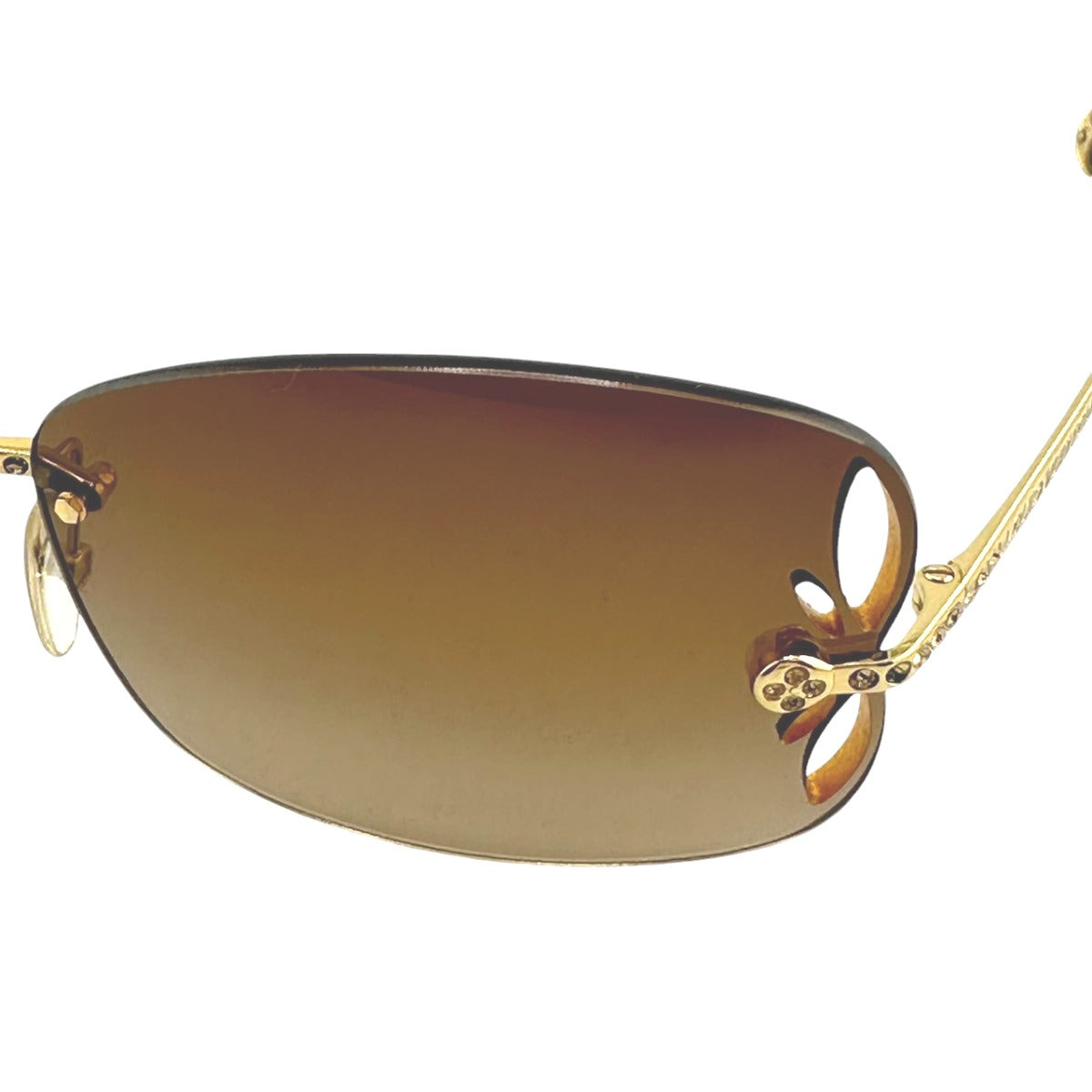 ルイヴィトン LOUIS VUITTON サングラス
サングラス 62□15 リリーストラス Not specified(指定なし) Z0640U ゴールド LV
【SS】
【中古】