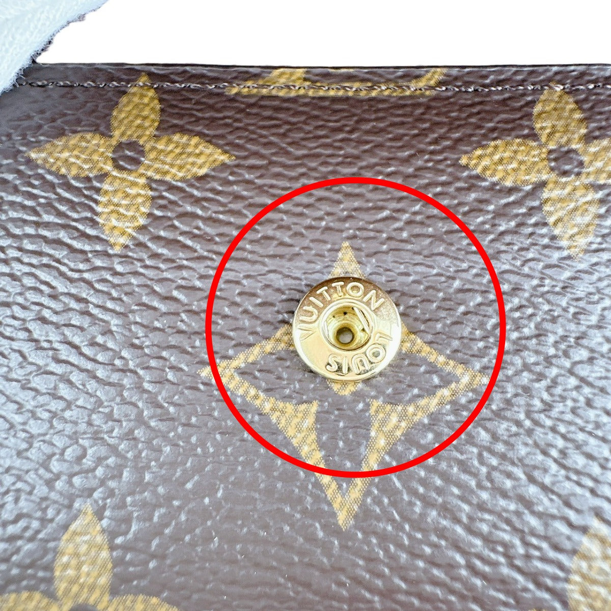 ルイヴィトン LOUIS VUITTON キーケース
6本用キーケース モノグラム ミュルティクレ6 モノグラムキャンバス M62630 ブラウン LV
【SS】
【中古】