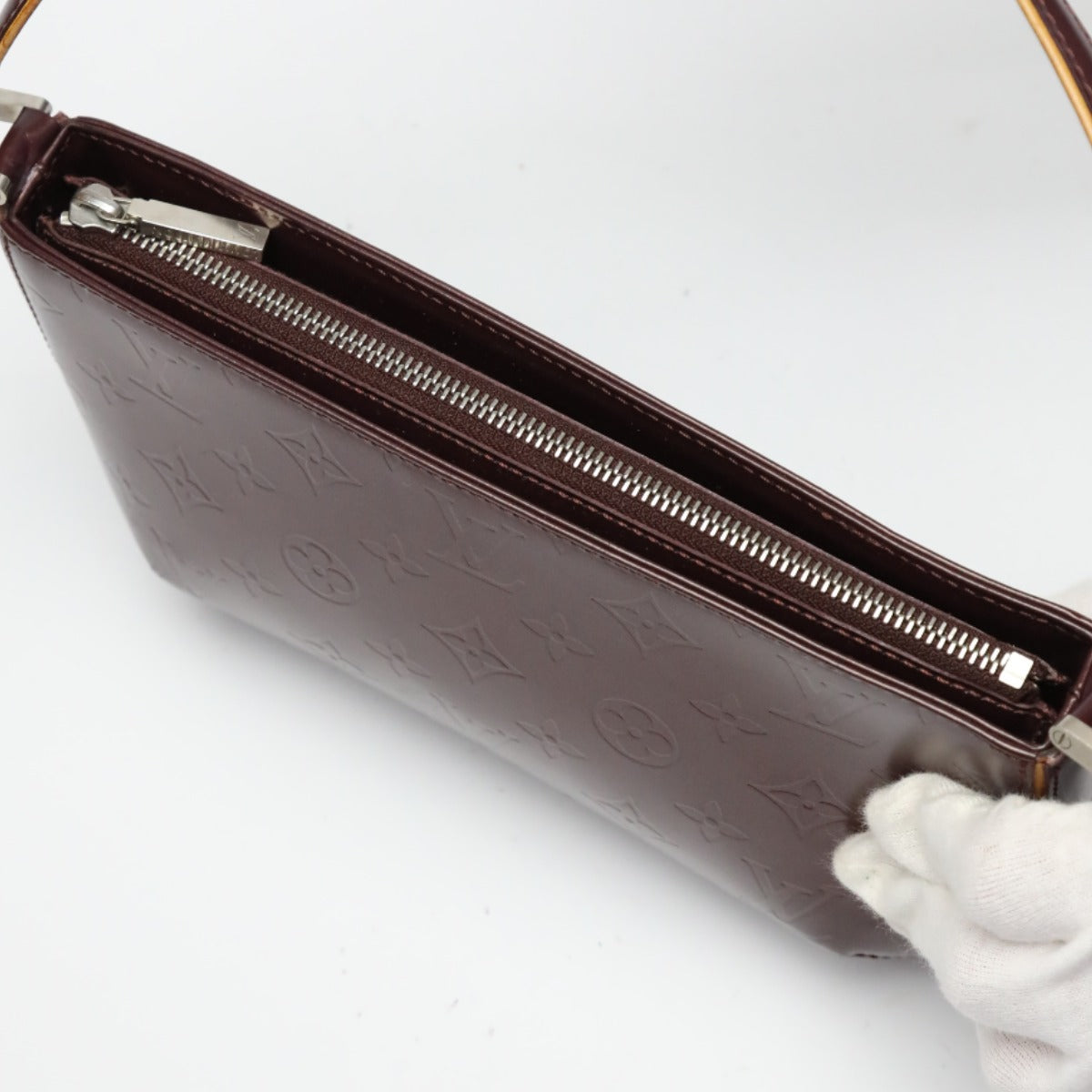 ルイヴィトン LOUIS VUITTON ハンドバッグ
ミニバッグ モノグラムマット ファウラ M55146 ヴィオレ LV
【SS】
【中古】