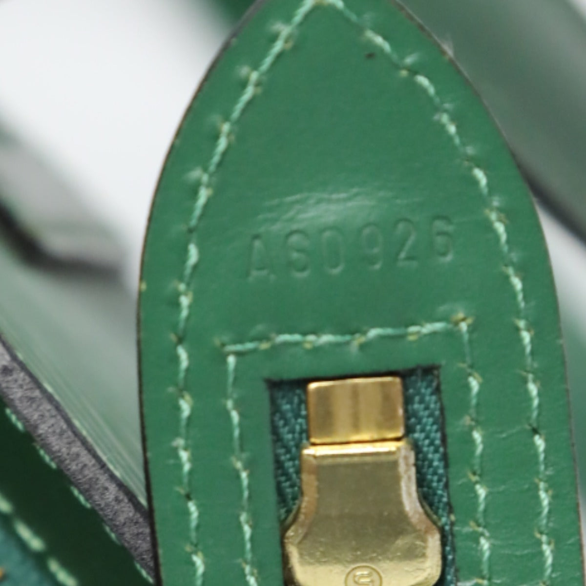 ルイヴィトン LOUIS VUITTON トートバッグ
軽量 エピ サンジャック エピレザー M52264 ボルネオグリーン LV
【SS】
【中古】