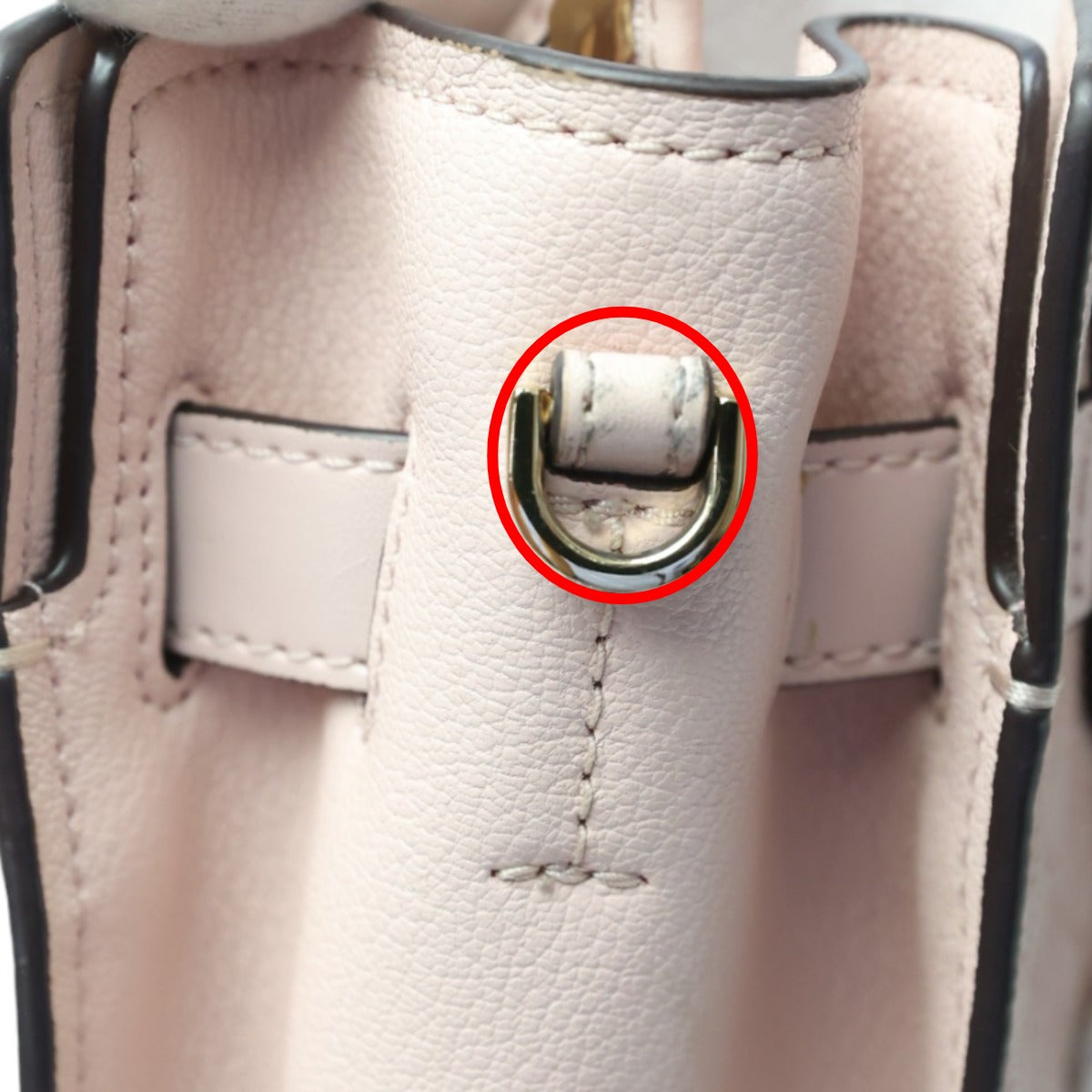 マイケルコース Michael Kors ハンドバッグ
2wayショルダーバッグ ロックペンダント PVC ピンク 【SS】
【中古】