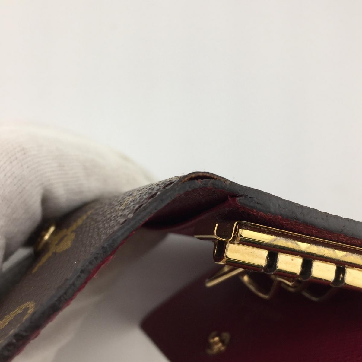 ルイヴィトン LOUIS VUITTON キーケース
ミュルティクレ4 モノグラム キーケース4本用 モノグラムキャンバス M62631 ブラウン LV
【SS】
【中古】