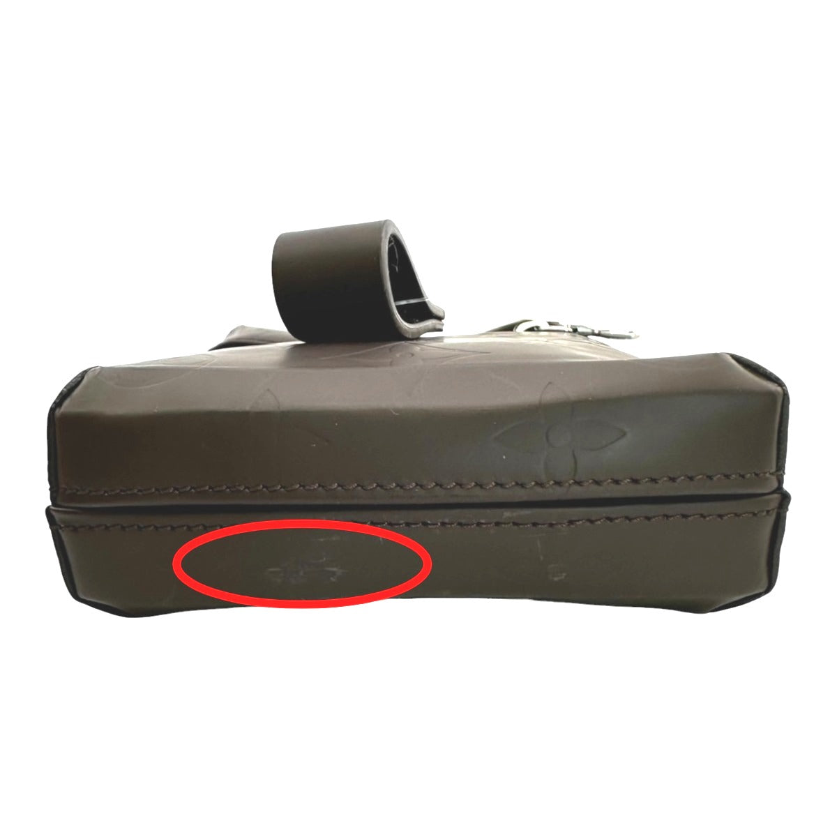 ルイヴィトン LOUIS VUITTON ポーチ
ウエストポーチ モノグラム グラセ レイ モノグラムグラセレザー M46550 ブラウン LV
【SS】
【中古】