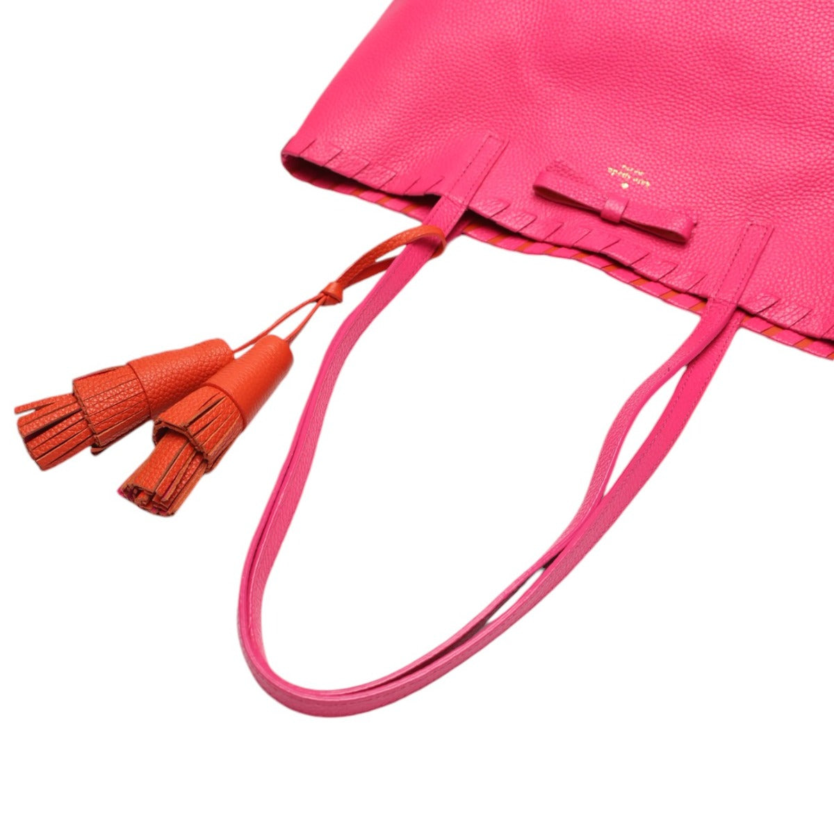 ケイトスペード Kate Spade トートバッグ
トートバッグ レザー 肩掛けバッグ タッセル レザー ピンク 【SS】
【中古】