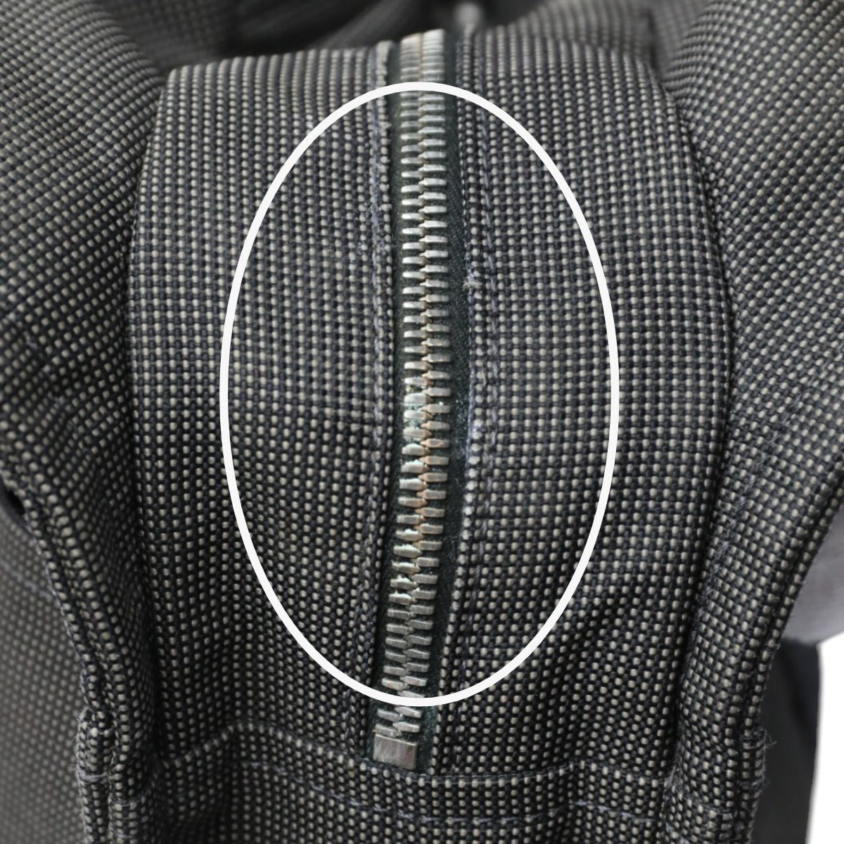 エルメス HERMES トートバッグ
ハンドバッグ エールライン キャンバス グレー 【SS】
【中古】