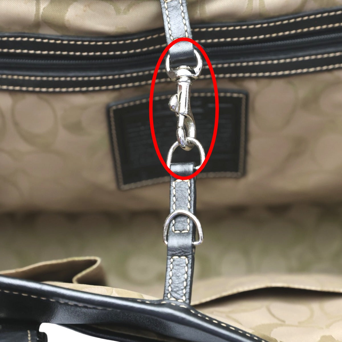 コーチ COACH トートバッグ
ショルダーバッグ レザー K2S ブラック 【SS】
【中古】