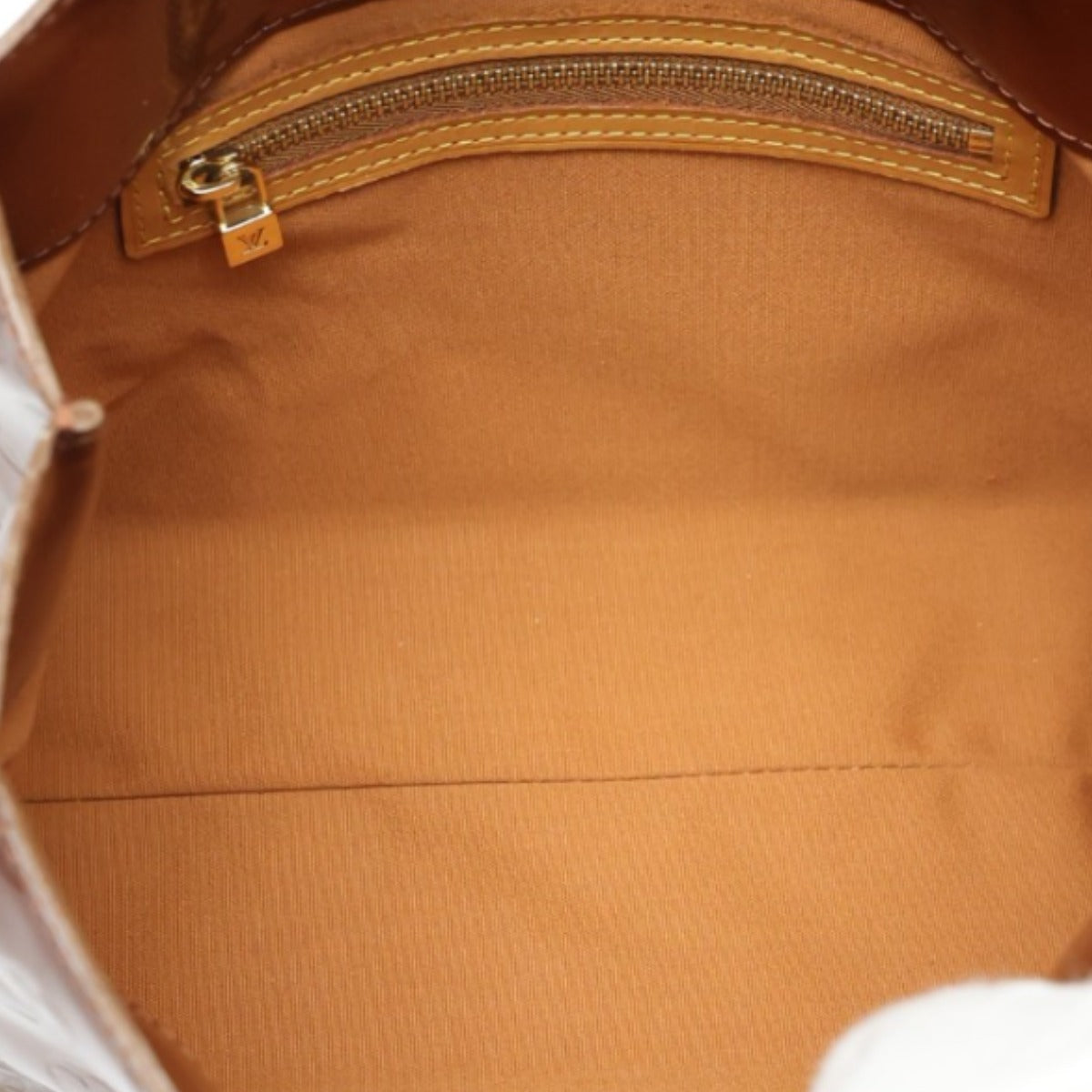 ルイヴィトン LOUIS VUITTON ハンドバッグ
リードPM ヴェルニ ミニバッグ モノグラムヴェルニ M91146 ブロンズ LV
【SS】
【中古】