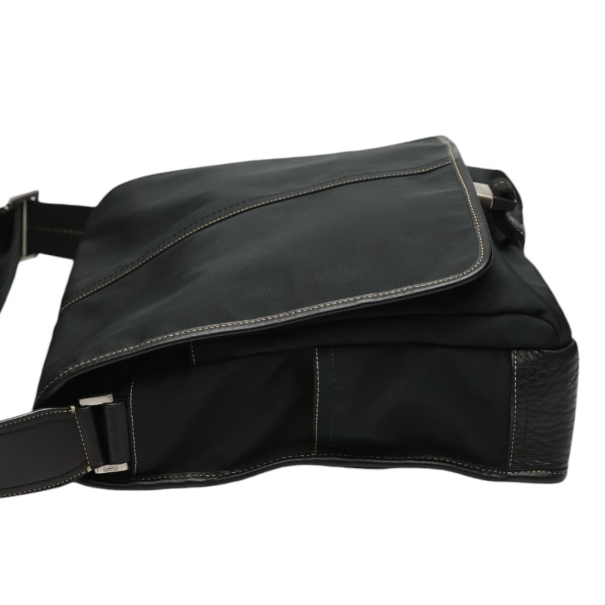 コーチ COACH ショルダーバッグ
ショルダーバッグ メッセンジャーバッグ ナイロン F05300 ブラック 【SS】
【中古】