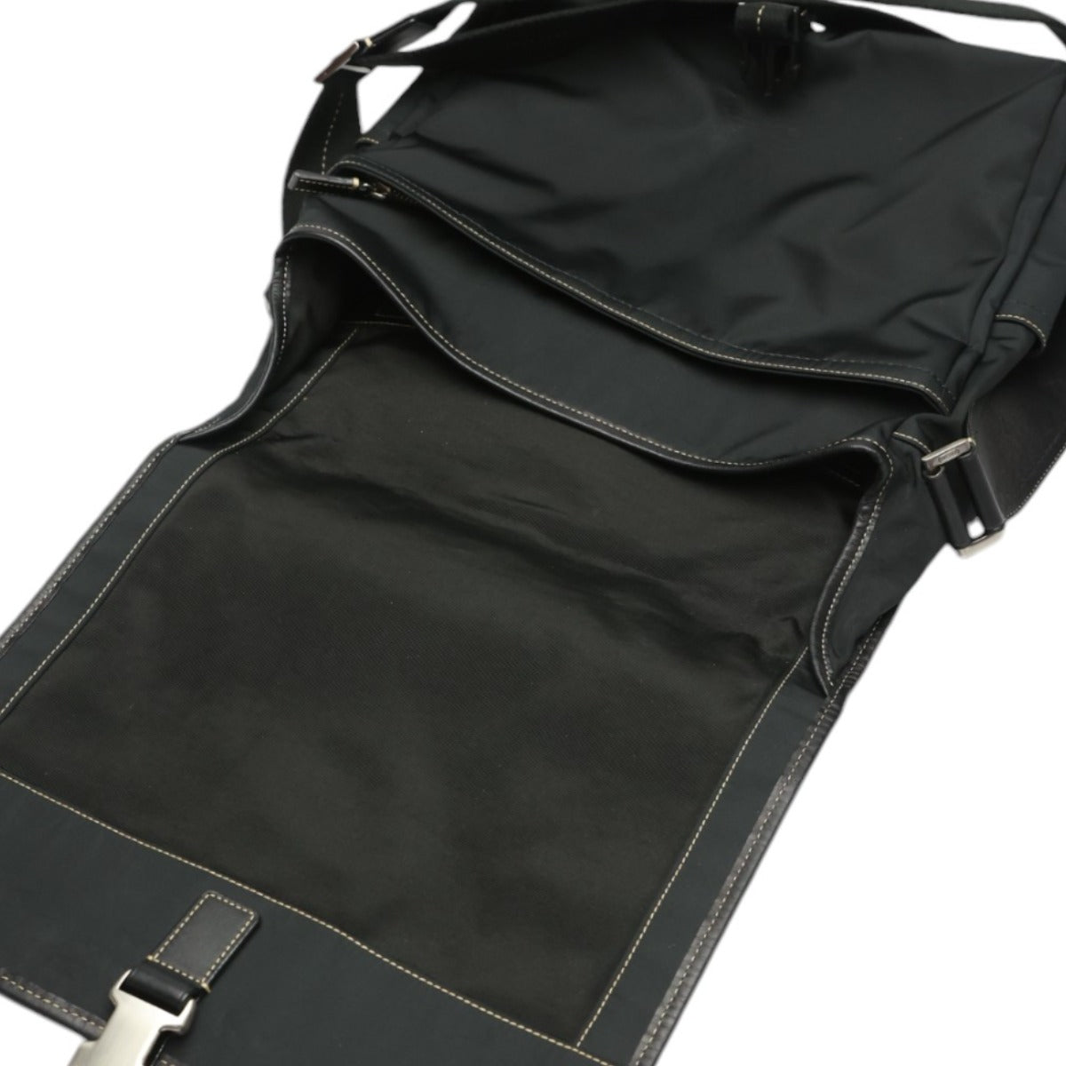 コーチ COACH ショルダーバッグ
ショルダーバッグ メッセンジャーバッグ ナイロン F05300 ブラック 【SS】
【中古】