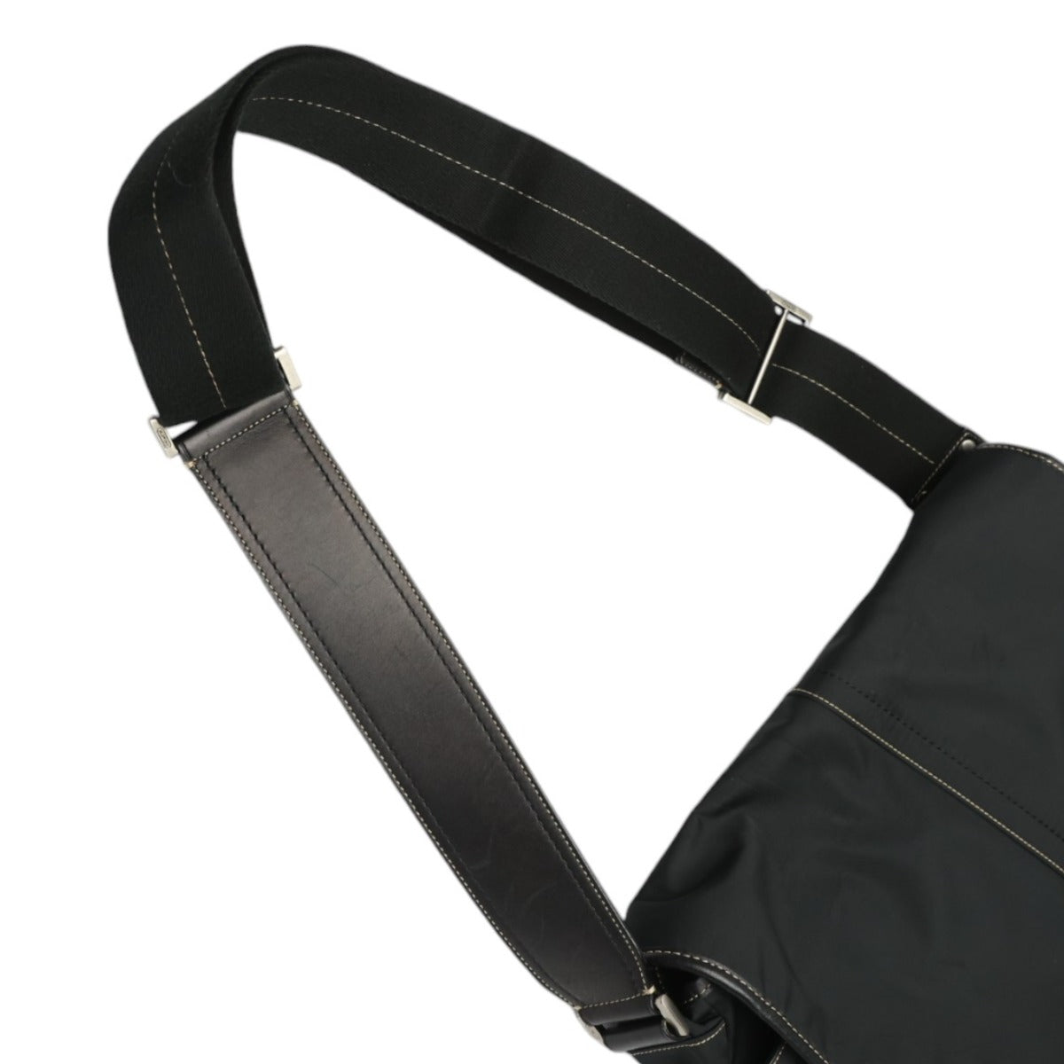 コーチ COACH ショルダーバッグ
ショルダーバッグ メッセンジャーバッグ ナイロン F05300 ブラック 【SS】
【中古】