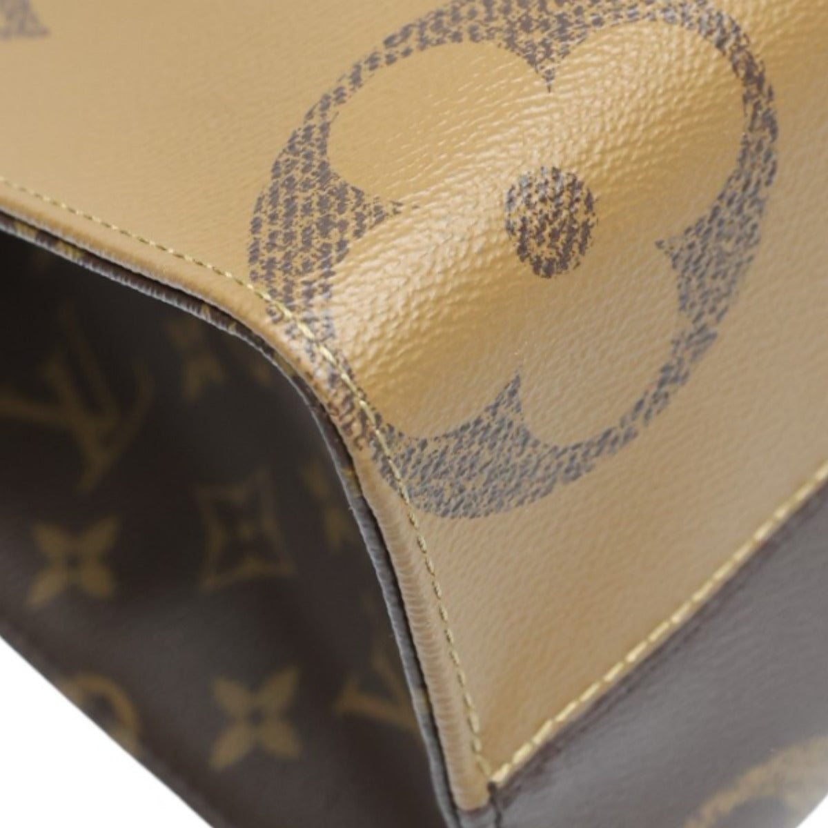 ルイヴィトン LOUIS VUITTON トートバッグ
トートバッグ モノグラム オンザゴーMM モノグラムキャンバス M45321 ブラウン LV
【SS】
【中古】