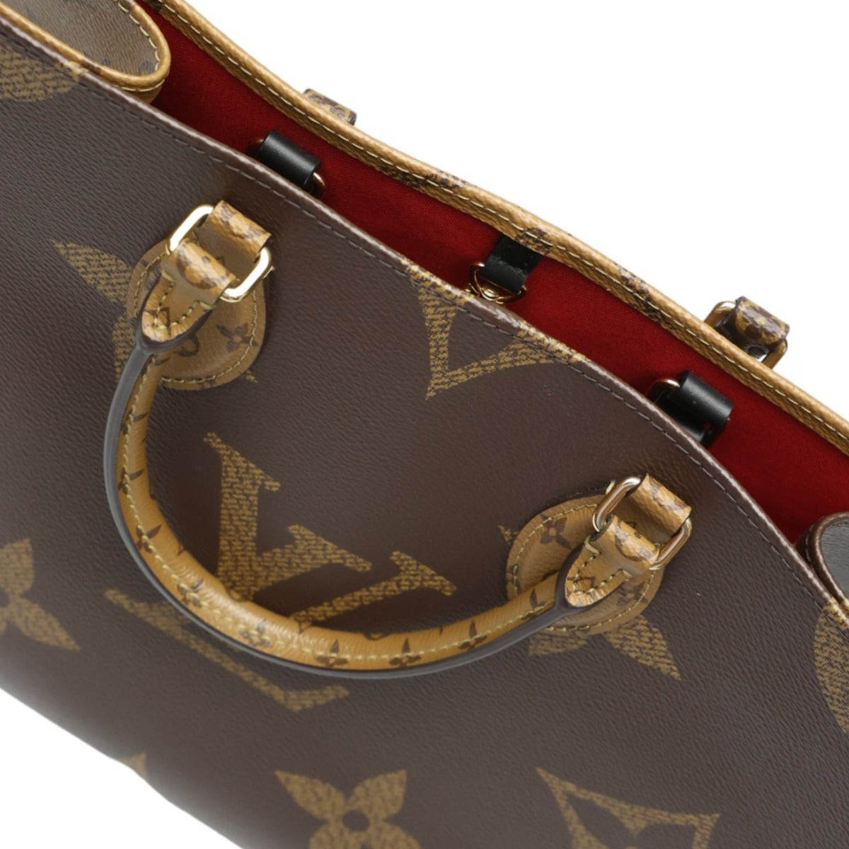 ルイヴィトン LOUIS VUITTON トートバッグ
トートバッグ モノグラム オンザゴーMM モノグラムキャンバス M45321 ブラウン LV
【SS】
【中古】
