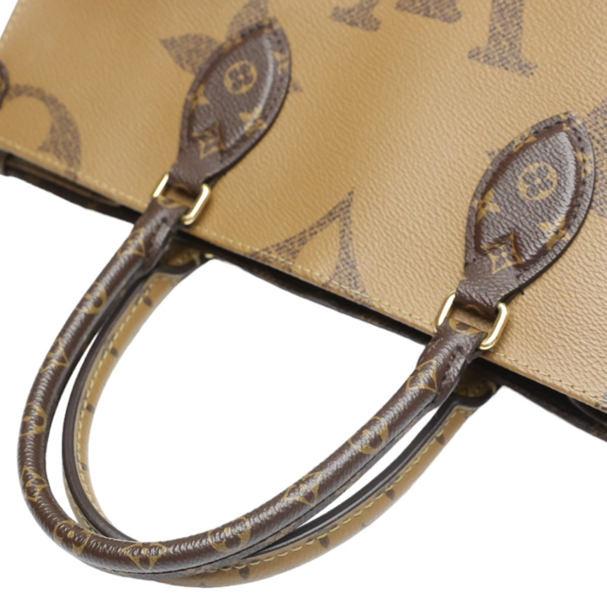 ルイヴィトン LOUIS VUITTON トートバッグ
トートバッグ モノグラム オンザゴーMM モノグラムキャンバス M45321 ブラウン LV
【SS】
【中古】