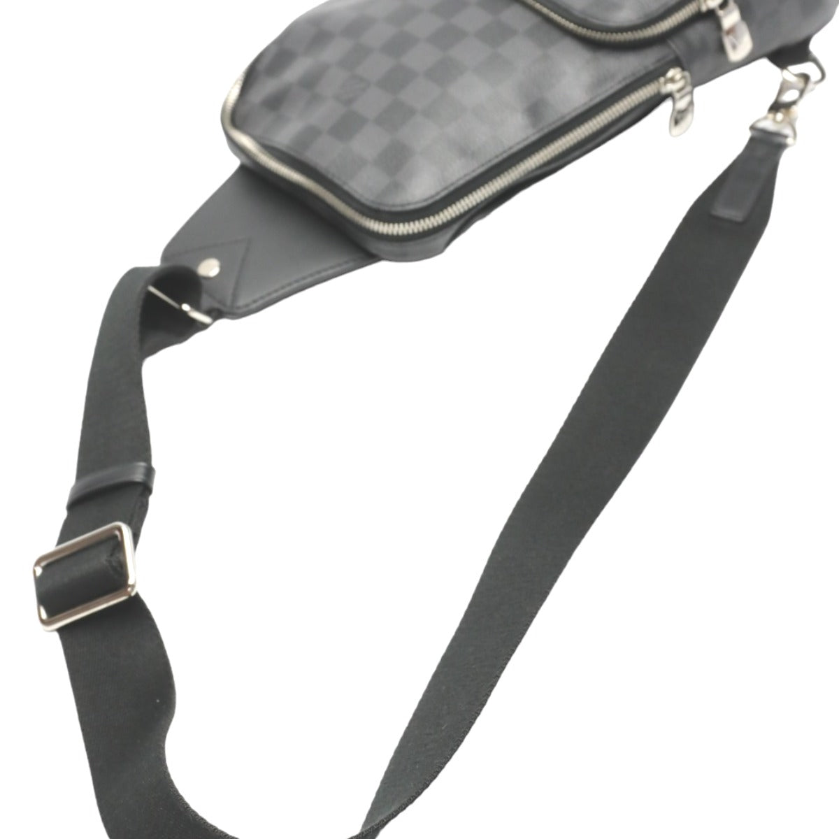 ルイヴィトン LOUIS VUITTON ショルダーバッグ
ボディバッグ グラフィット アヴェニュースリングバッグ 旧型 ダミエグラフィットキャンバス N41719 ブラック LV
【SS】
【中古】