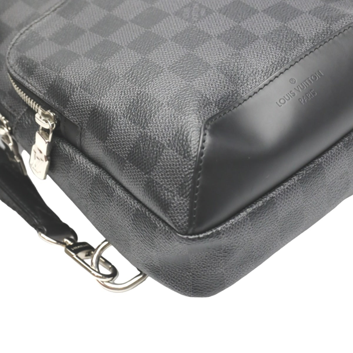 ルイヴィトン LOUIS VUITTON ショルダーバッグ
ボディバッグ グラフィット アヴェニュースリングバッグ 旧型 ダミエグラフィットキャンバス N41719 ブラック LV
【SS】
【中古】
