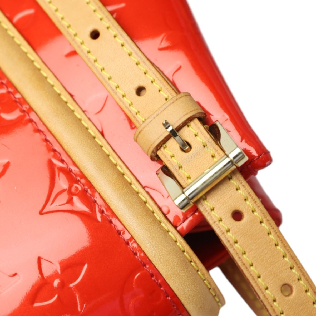 ルイヴィトン LOUIS VUITTON ショルダーバッグ
ショルダーバッグ ヴェルニ ビスケインベイGM パテントレザー M91287 ルージュ LV
【SS】
【中古】