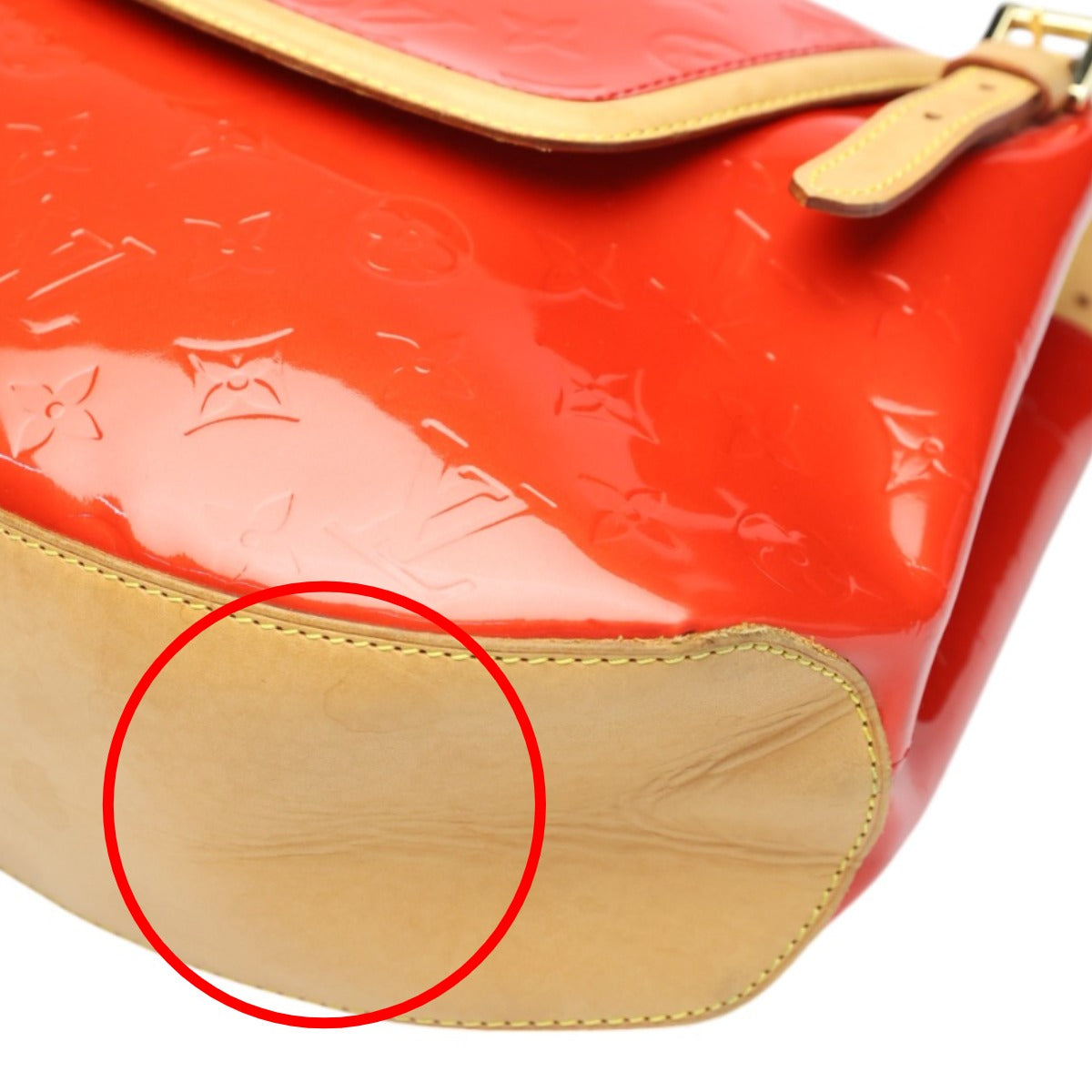 ルイヴィトン LOUIS VUITTON ショルダーバッグ
ショルダーバッグ ヴェルニ ビスケインベイGM パテントレザー M91287 ルージュ LV
【SS】
【中古】