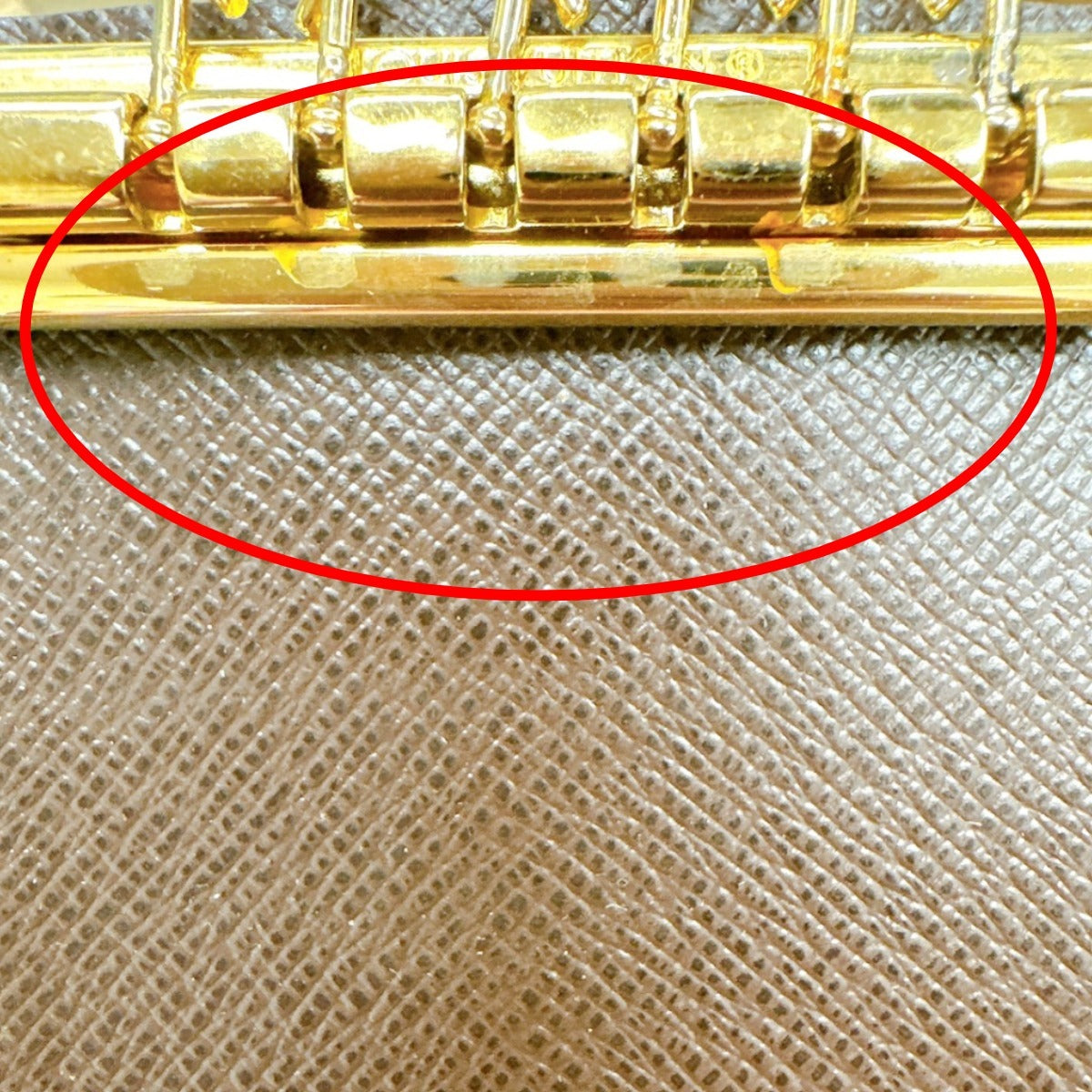 ルイヴィトン LOUIS VUITTON キーケース
キーケース6本用 ダミエ ミュルティクレ6 ダミエキャンバス N62630 ブラウン LV
【SS】
【中古】