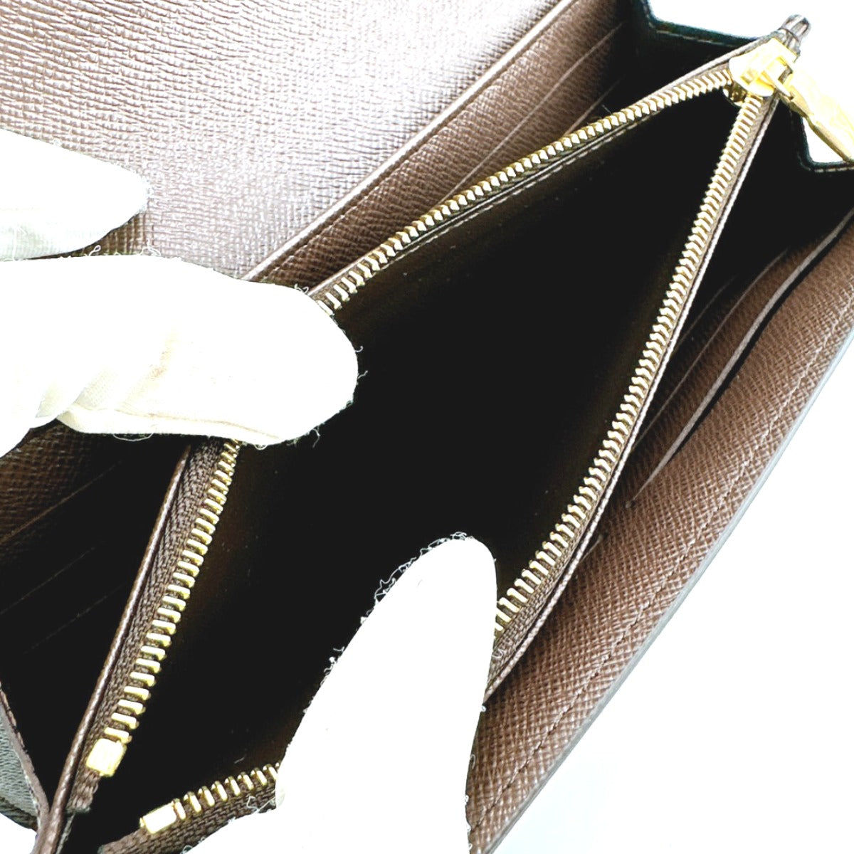 ルイヴィトン LOUIS VUITTON 長財布
ラウンドファスナー ダミエ ポルトフォイユ・サラ ダミエキャンバス N63209 エベヌ LV
【中古】