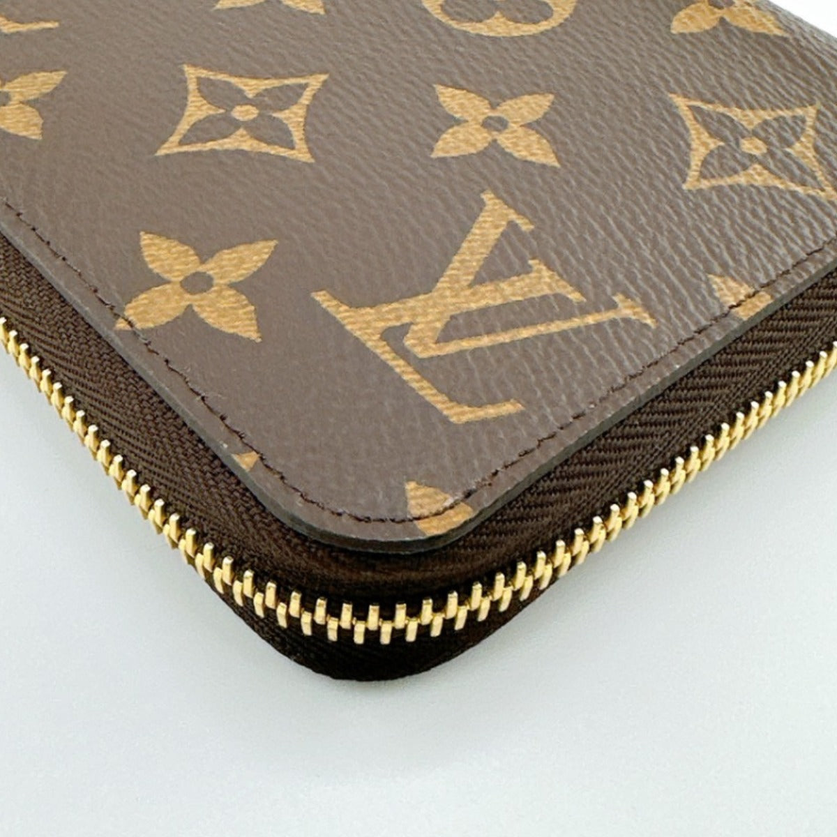 ルイヴィトン LOUIS VUITTON 長財布
ラウンドファスナー モノグラム フューシャ モノグラムキャンバス M41895 ブラウン LV
【SS】
【中古】