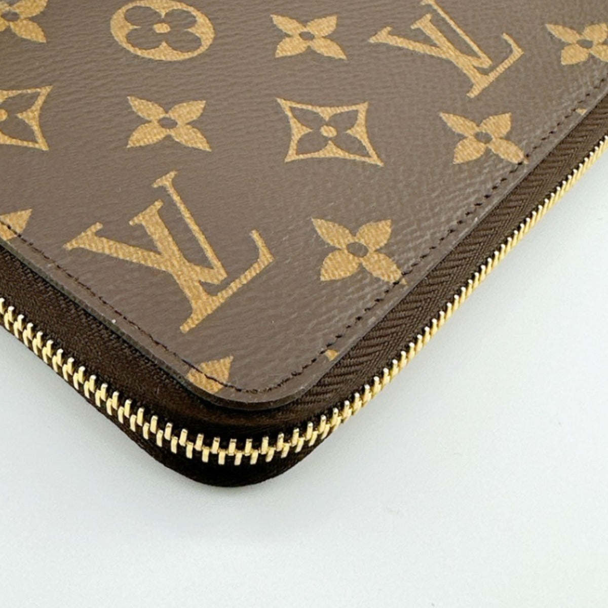 ルイヴィトン LOUIS VUITTON 長財布
ラウンドファスナー モノグラム フューシャ モノグラムキャンバス M41895 ブラウン LV
【SS】
【中古】