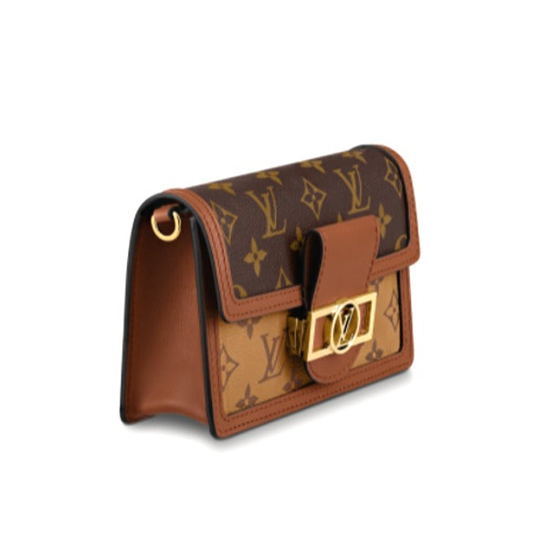 LOUIS VUITTON Shoulder Bag
Portefeuille Monogram Dauphine M68746 Brown LV