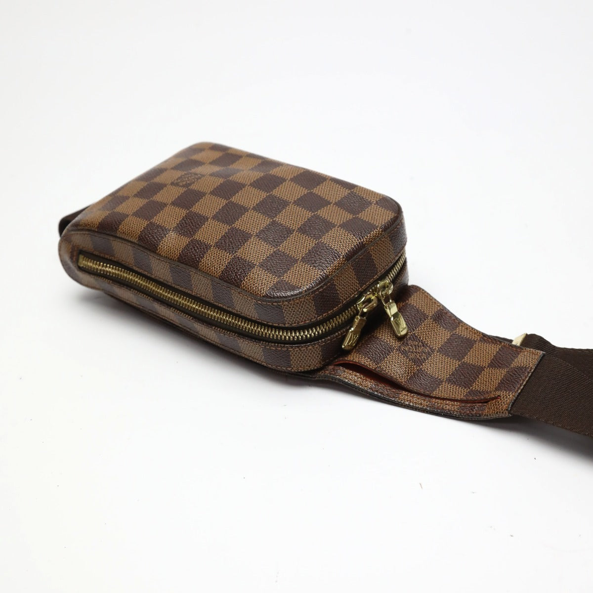 ルイヴィトン LOUIS VUITTON ボディバッグ
 ウエストポーチ ダミエ ジェロニモス  ダミエキャンバス N51994 ブラウン LV
 【SS】
 【中古】