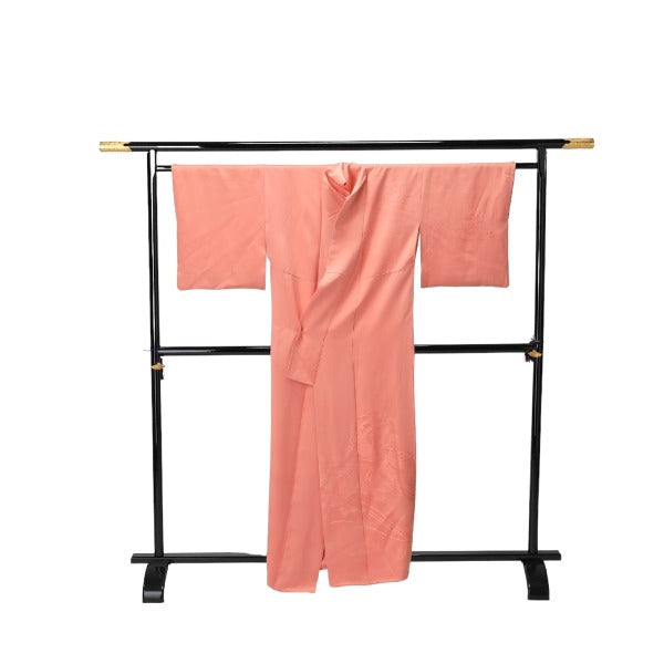 Tomesode
 Kimono, Japanese clothing, lined long kimono, pure silk, pink [H]
 【second hand】 