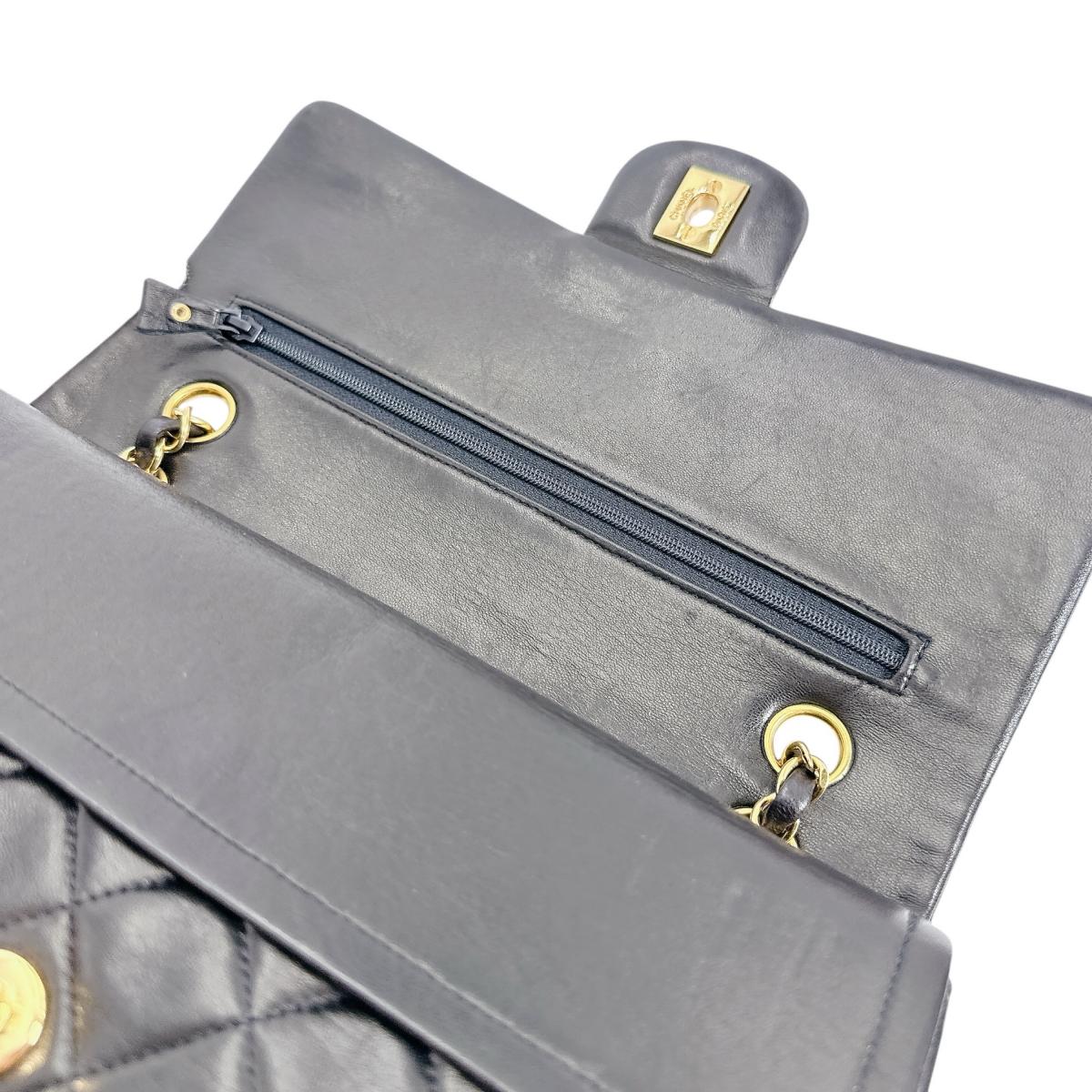 シャネル CHANEL ショルダーバッグ
 Wフラップ ラムスキン マトラッセ ラムスキン ブラック 【SS】
 【中古】