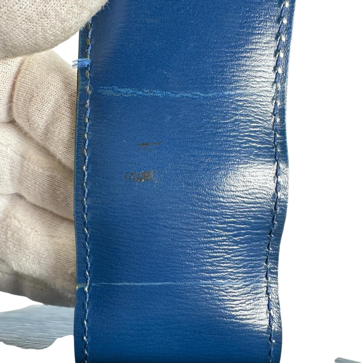 ルイヴィトン LOUIS VUITTON ショルダーバッグ
 ショルダーバッグ エピ クリュニー エピレザー M52255 ブルー LV
 【SS】
 【中古】