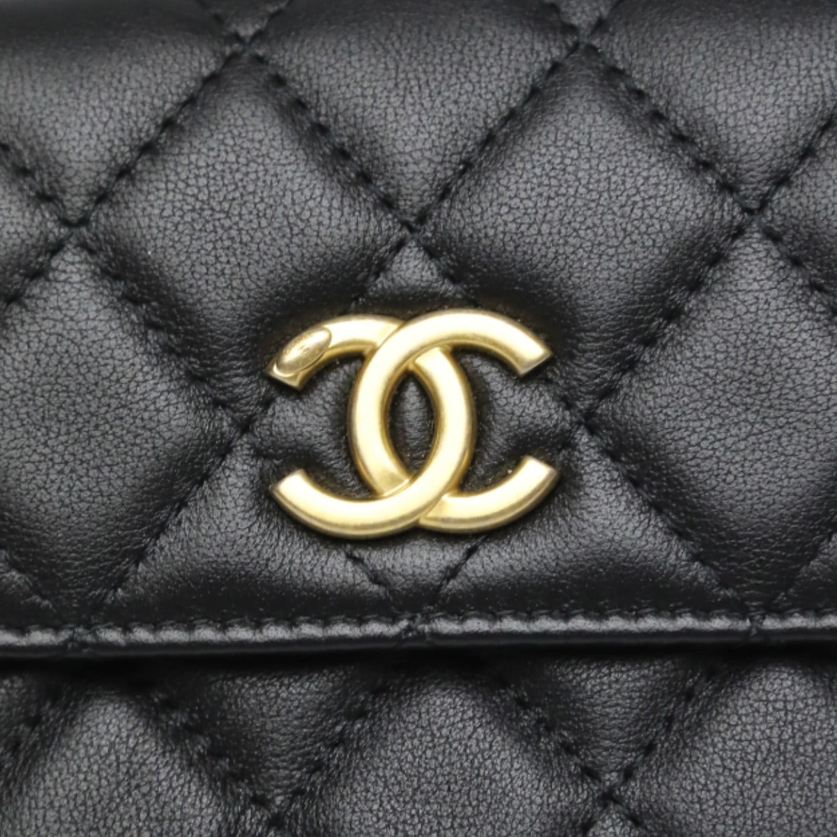 シャネル CHANEL ショルダーバッグ
 ショルダーバッグ ミニ マトラッセ ラムスキン ブラック 【SS】
 【中古】