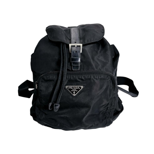 プラダ PRADA リュック・デイパック
 ナイロン バックパック リュック ナイロン ブラック 【SS】
 【中古】
