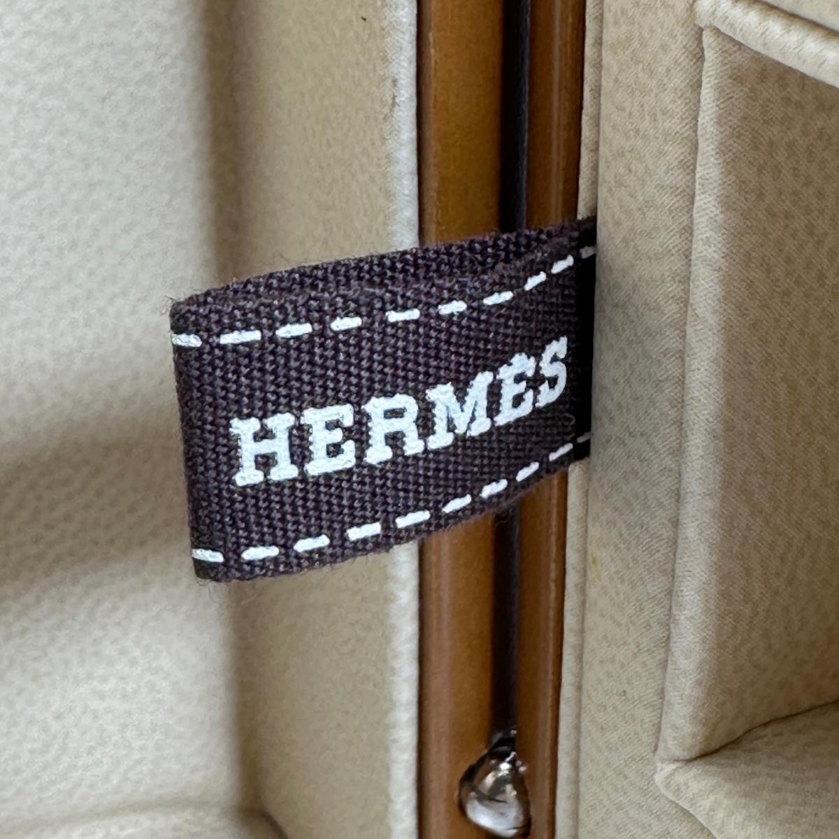 エルメス HERMES 腕時計
 時計用箱 収納ケース 木箱 Not specified（指定なし） ブラウン 【SS】
 【中古】