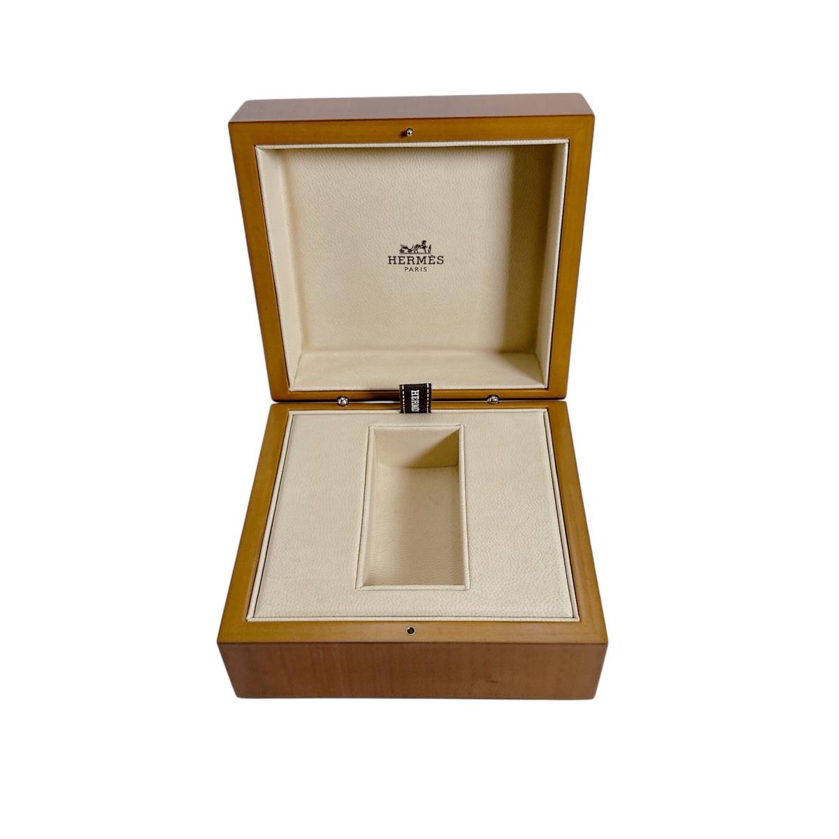 エルメス HERMES 腕時計
 時計用箱 収納ケース 木箱 Not specified（指定なし） ブラウン 【SS】
 【中古】