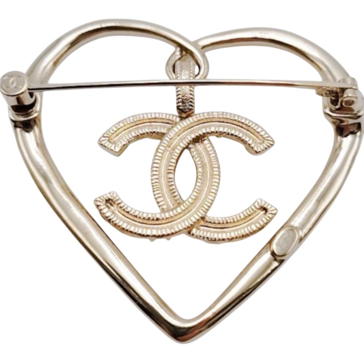 シャネル CHANEL ブローチ
 ハート ココマークハート メタル GP AB6004 ゴールド 【SS】
 【中古】