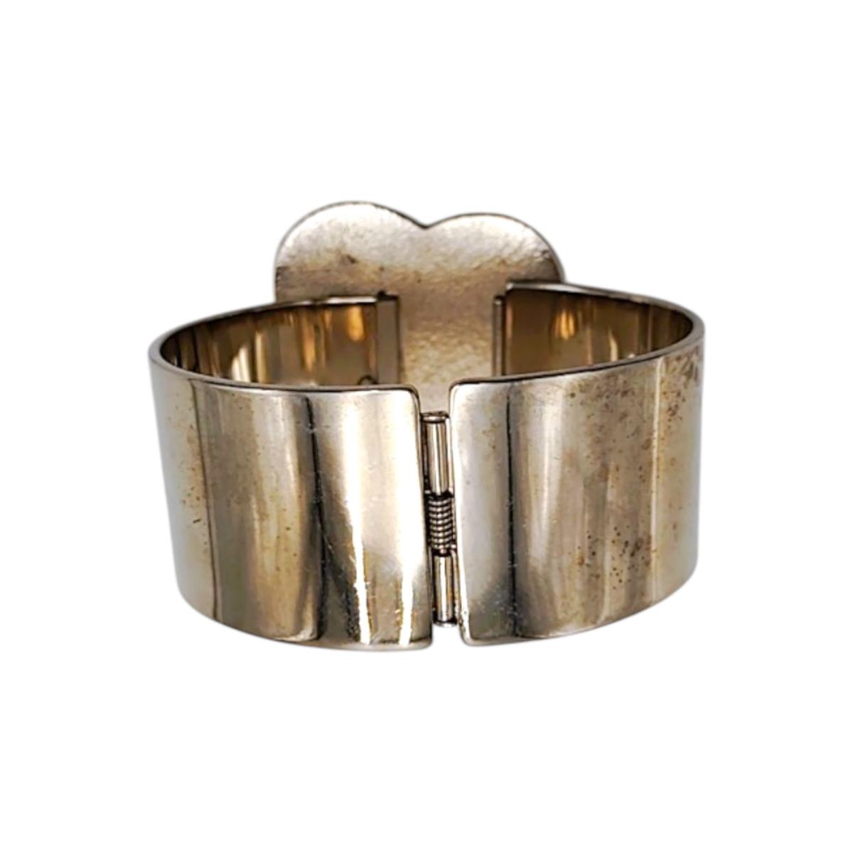 シャネル CHANEL バングル
 ブレスレット 98P マメ有 カメリア メタル ブラック×ホワイト 【SS】
 【中古】