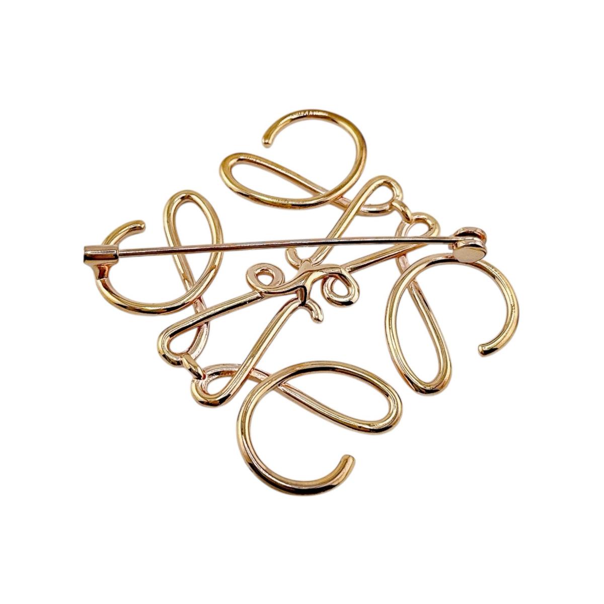 ロエベ LOEWE ブローチ
 ブローチ アナグラム GP 111 27 027 ゴールド 【SS】
 【中古】