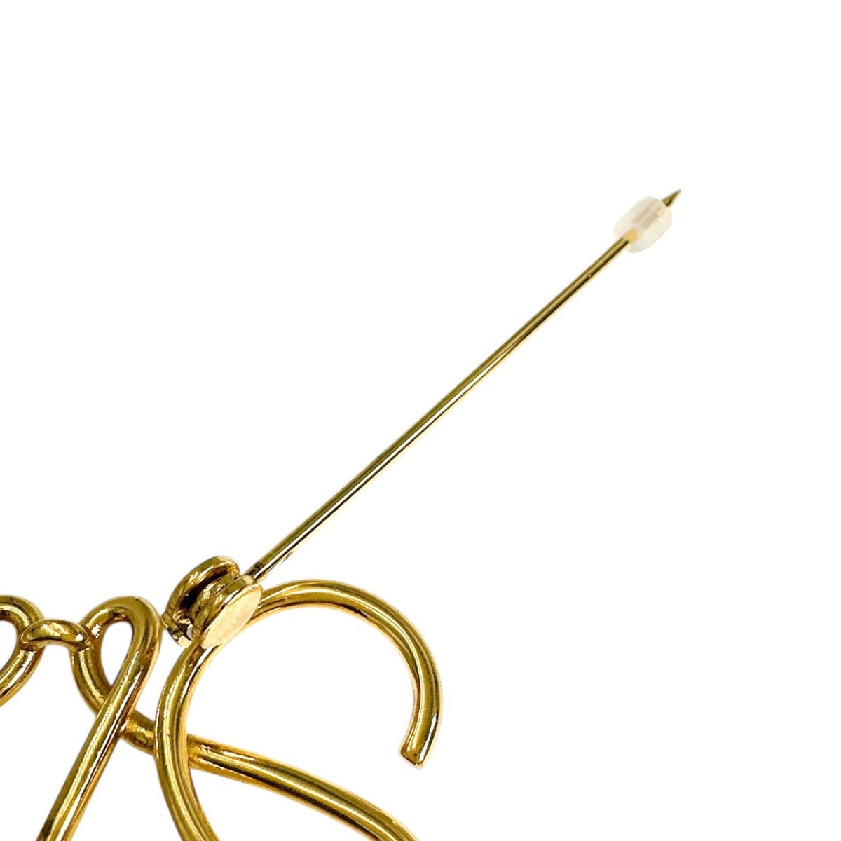 ロエベ LOEWE ブローチ
 ブローチ ピンバッジ アナグラム GP ゴールド 【SS】
 【中古】