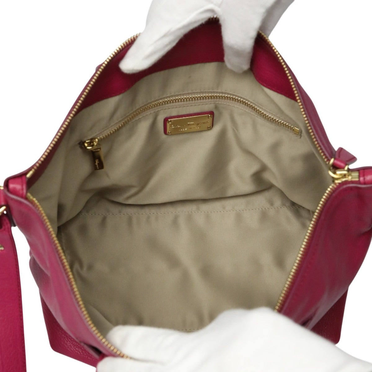 サルヴァトーレフェラガモ Salvatore Ferragamo ハンドバッグ
 2WAYバッグ 無地 ガンチーニ レザー ピンク 【SS】
 【中古】