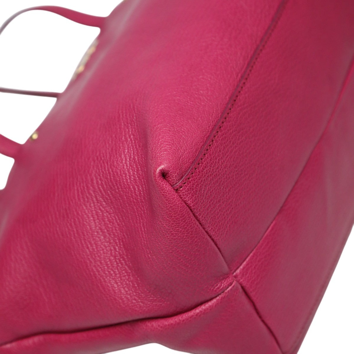 サルヴァトーレフェラガモ Salvatore Ferragamo ハンドバッグ
 2WAYバッグ 無地 ガンチーニ レザー ピンク 【SS】
 【中古】