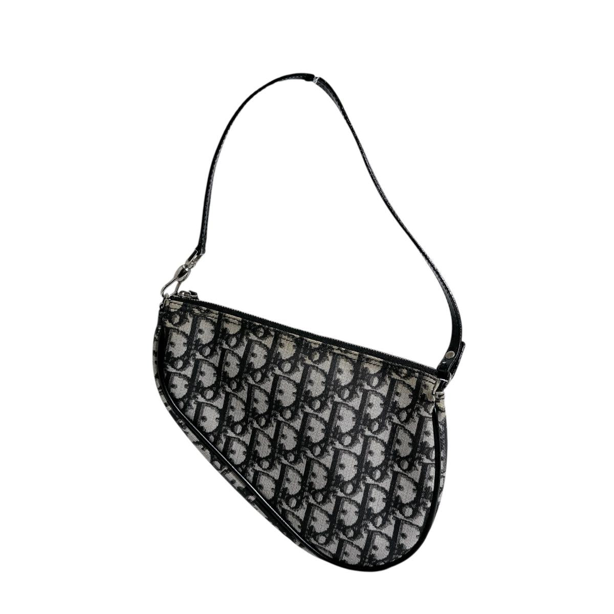 ディオール Dior ハンドバッグ
 トロッターサドルバッグ アクセサリーポーチ サドルポーチ PVC ブラック 【SS】
 【中古】