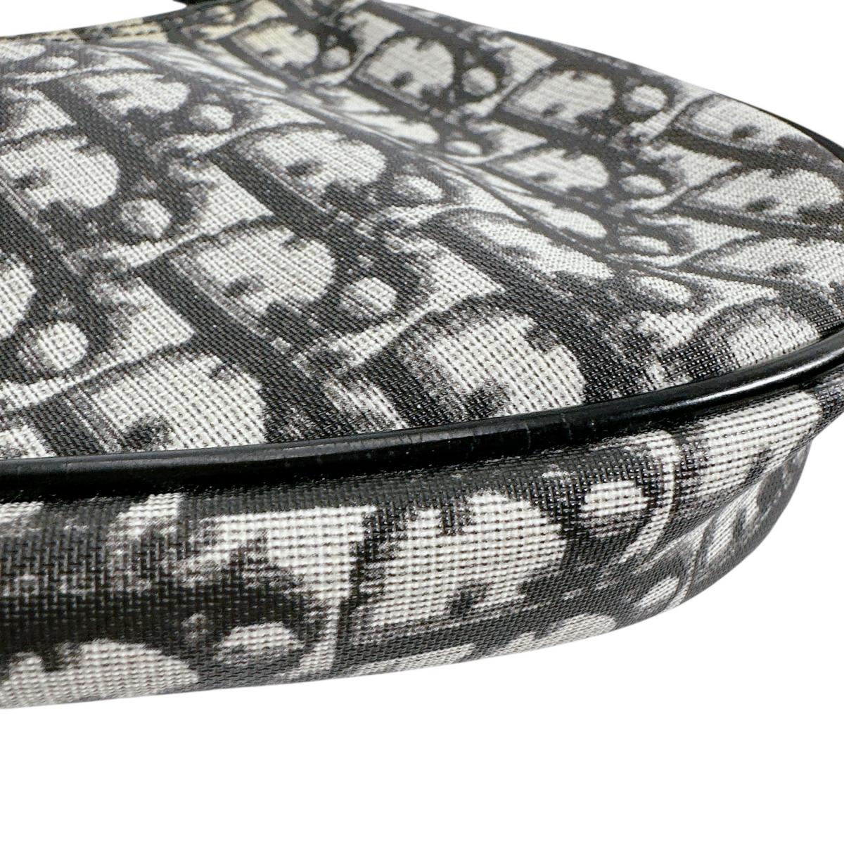 ディオール Dior ハンドバッグ
 トロッターサドルバッグ アクセサリーポーチ サドルポーチ PVC ブラック 【SS】
 【中古】