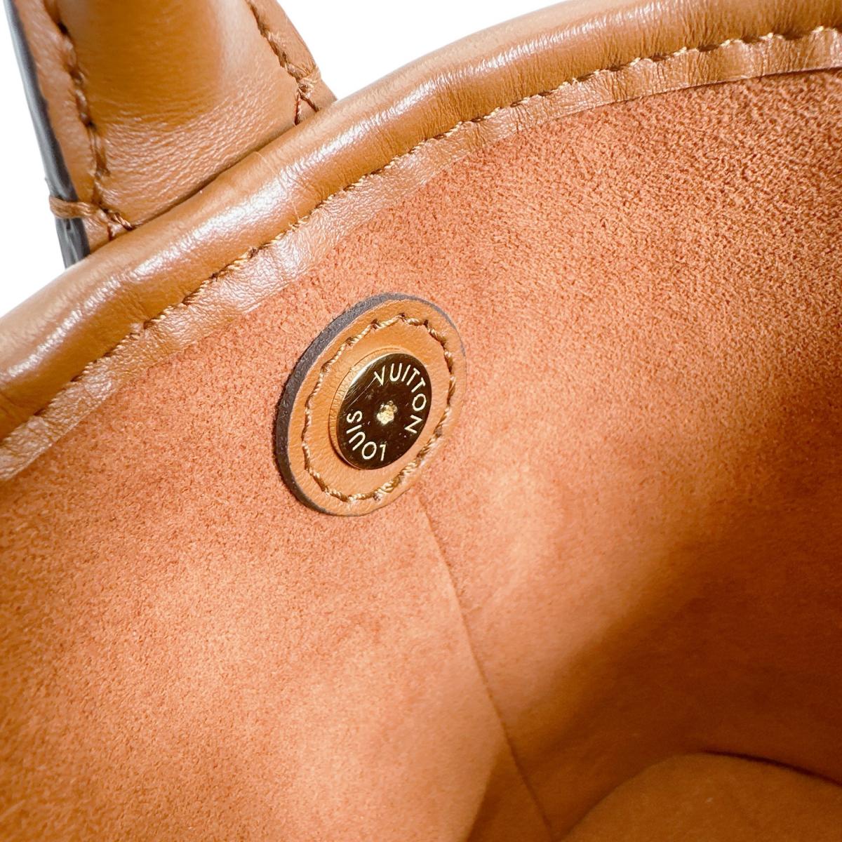 ルイヴィトン LOUIS VUITTON ハンドバッグ
 ハンドバッグ プティ･バケット レザー M59962 ブラウン LV
 【SS】
 【中古】