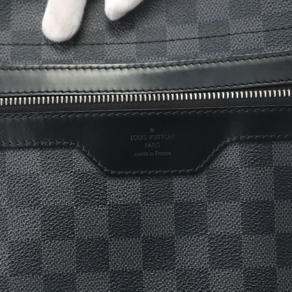 ルイヴィトン LOUIS VUITTON ショルダーバッグ
 ショルダーバッグ ダミエグラフィット ダニエルGM レザー N58033 ブラック LV
 【SS】
 【中古】