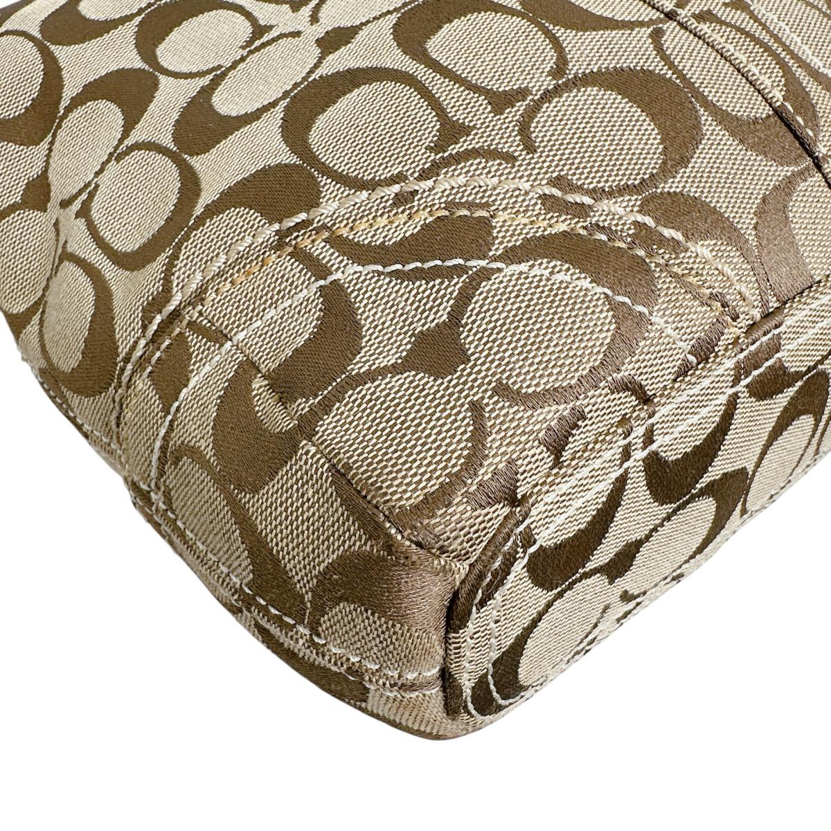 コーチ COACH ショルダーバッグ
 ショルダーバッグ シグネチャー 斜め掛け キャンバス M0649 ブラウン 【SS】
 【中古】